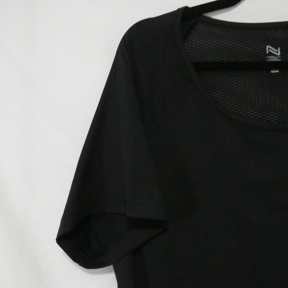 NOLA | 1X | Classic Black Exercise T-Shirt | Round Neck | Mesh Upper Back - Picture 3 of 13